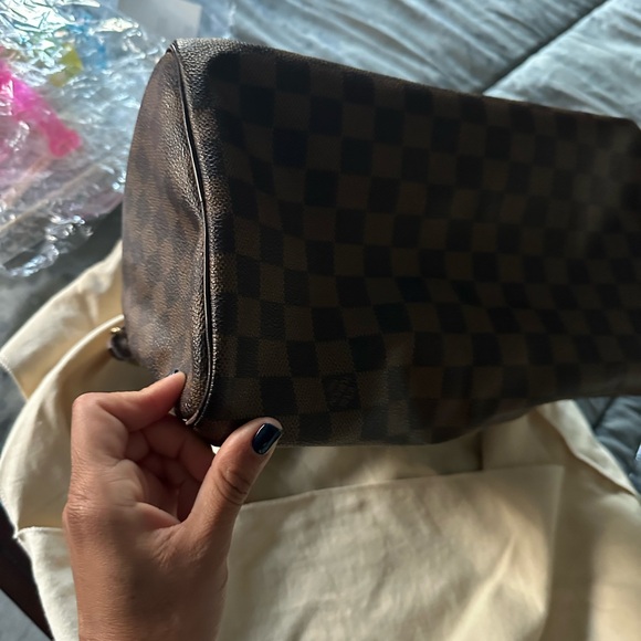 Louis Vuitton Speedy Bag - Picture 11 of 12